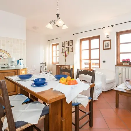Holiday home Rustico Dei Vini